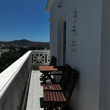 Eris * Adamantas (Milos)