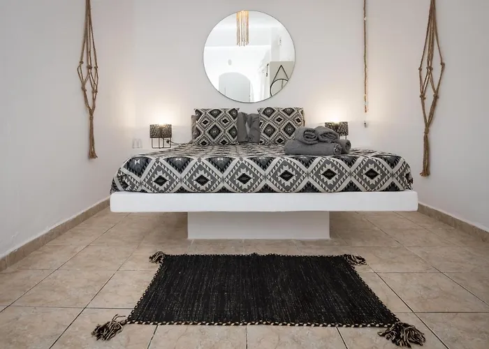 Eris Apartmán Adamantas (Milos)