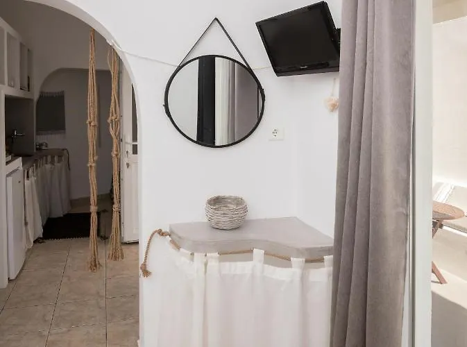 Eris Apartmán Adamantas (Milos)