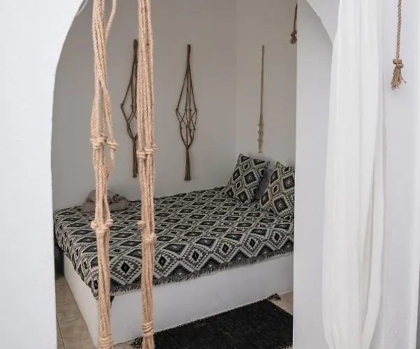 Eris Apartmán Adamantas (Milos)