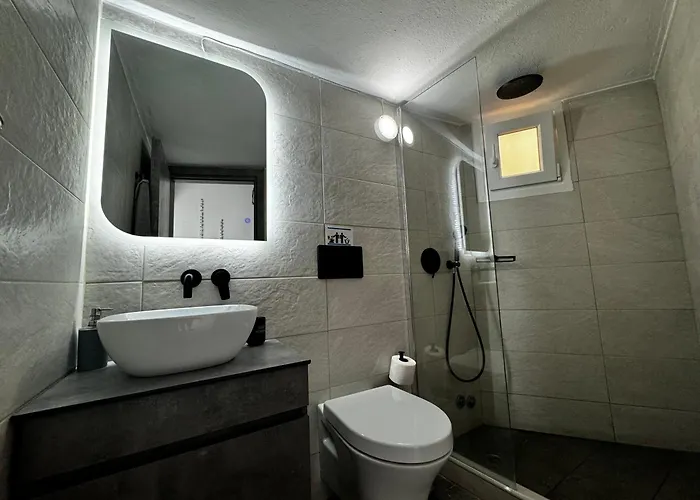 Eris Apartmán Adamantas (Milos)