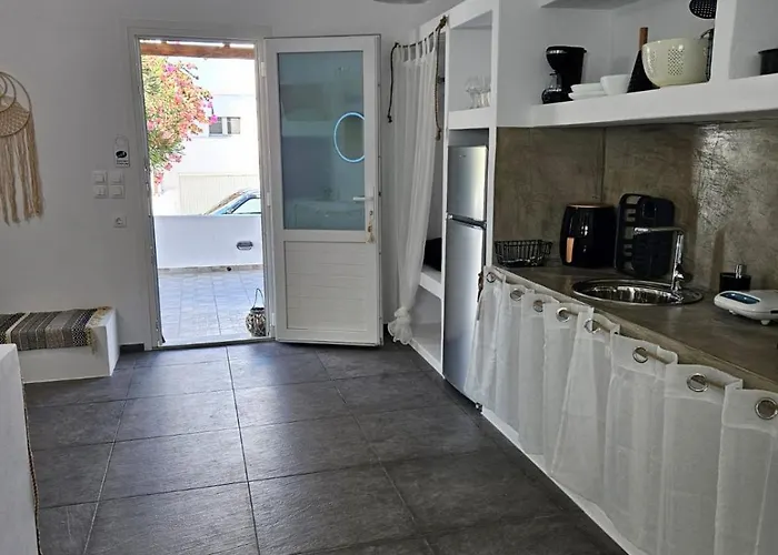 Eris Apartmán Adamantas (Milos)