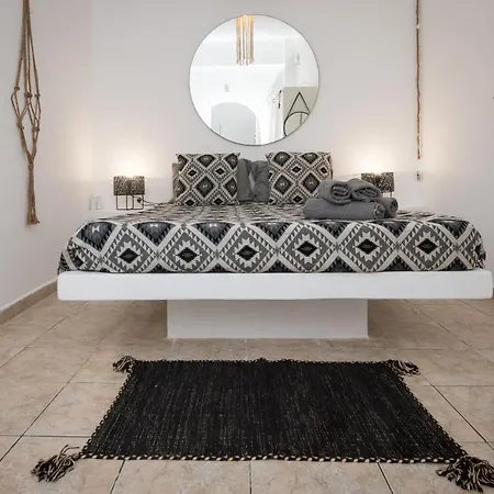 Eris Apartmán Adamantas (Milos)