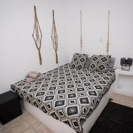 Eris Apartment *