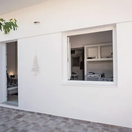Eris Apartment