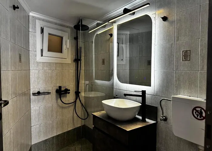 Апартаменты Eris