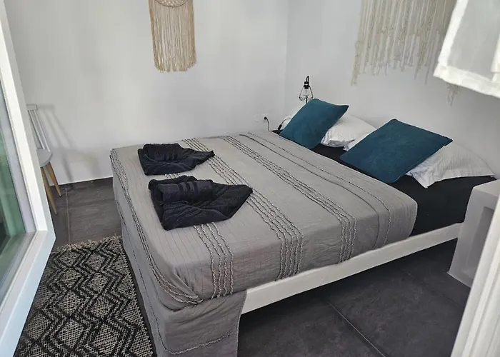 Eris Апартаменты