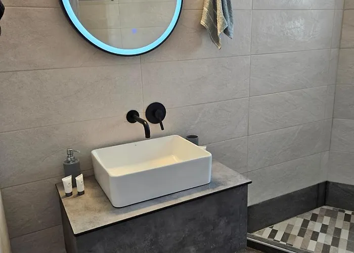 Апартаменты Eris *